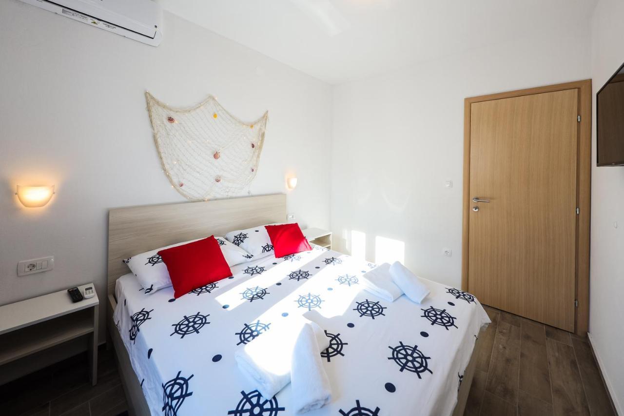 1Oak Rentals Vir Εξωτερικό φωτογραφία