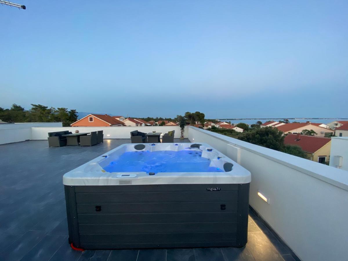 1Oak Rentals Vir Εξωτερικό φωτογραφία
