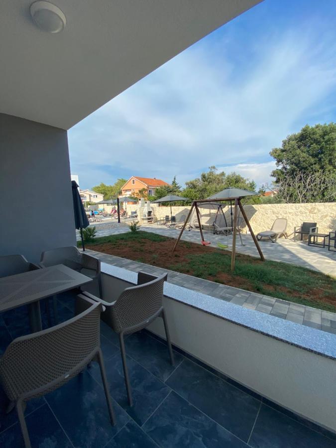 1Oak Rentals Vir Εξωτερικό φωτογραφία