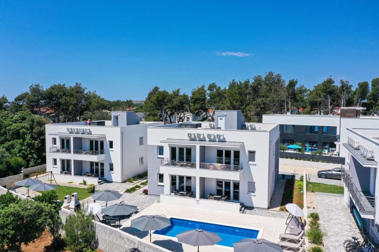 1Oak Rentals Vir Εξωτερικό φωτογραφία